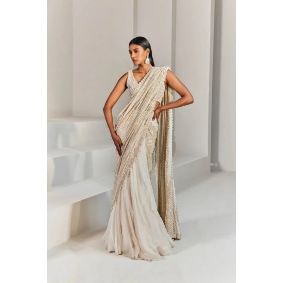 Floral Woven Saree with Contrast Border